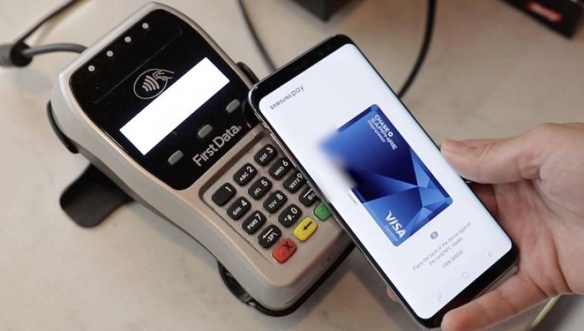 Пользователи: Samsung Pay моментально разряжает смартфоны